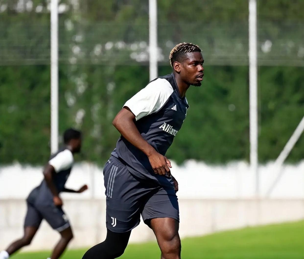 哥伦比亚绝地反击尤文，博格巴2高光表现