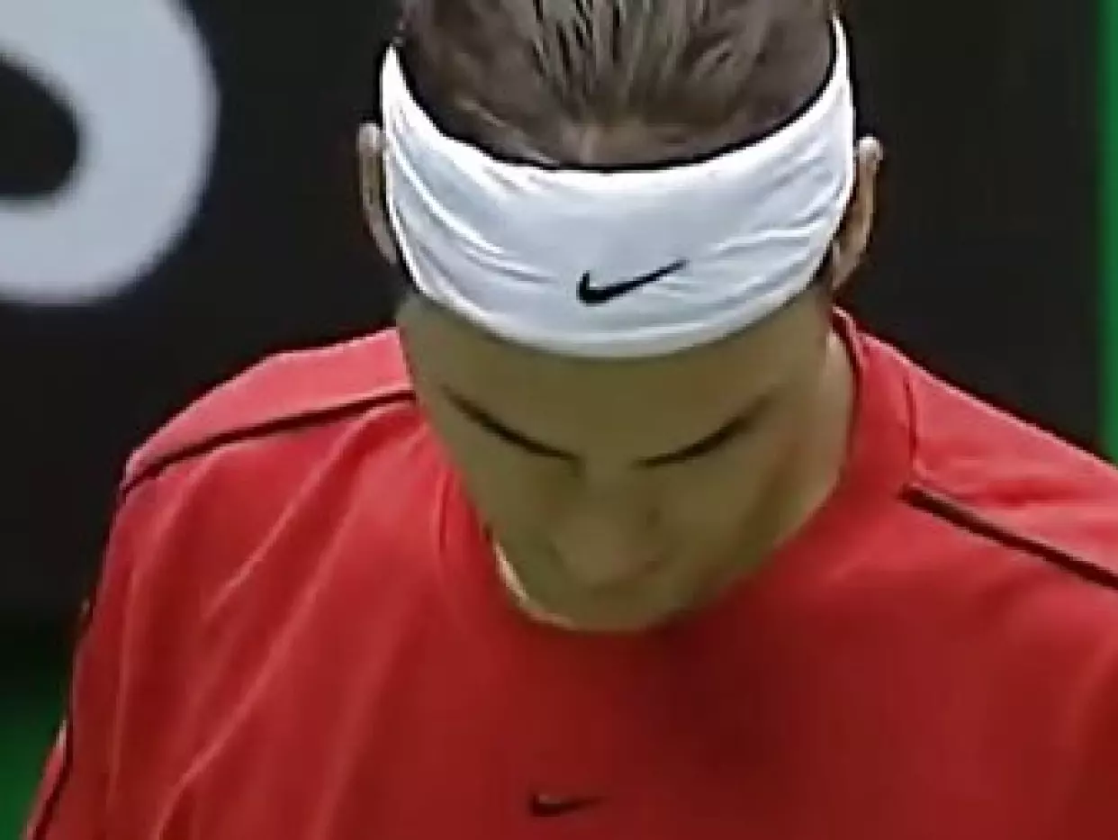 意大利网球队轻取澳大利亚网球队，费德勒统治全场