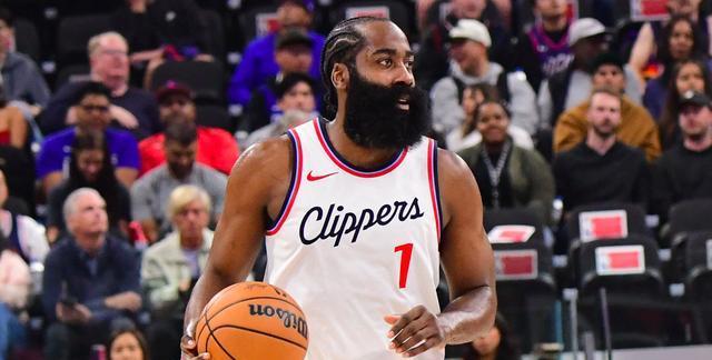 快船绝杀雄鹿,哈登关键制胜 快船绝杀雄鹿,哈登关键制胜