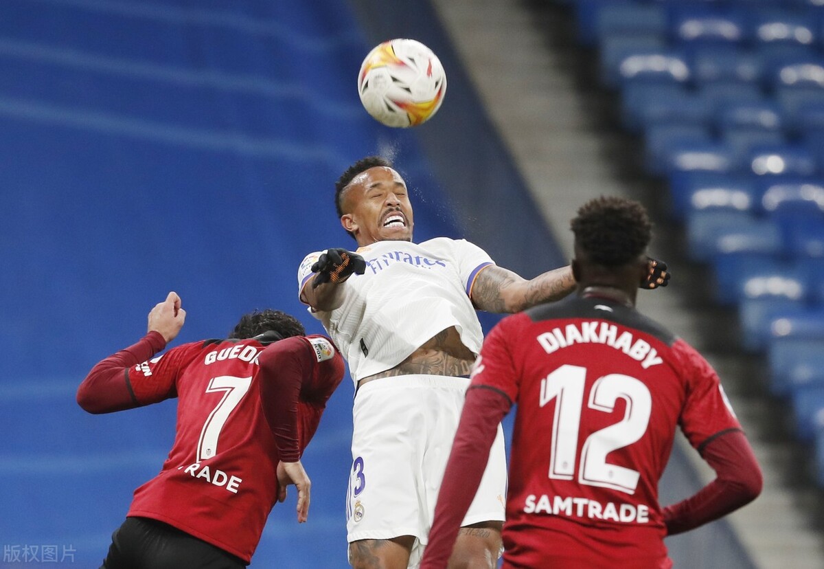 巴萨爆冷瓦伦西亚，乔瓦尼·雷纳爆发神勇的简单介绍