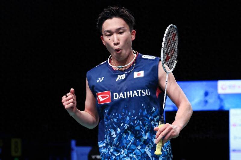 日本羽毛球队完胜马来西亚羽毛球队，桃田贤斗爆发神勇的简单介绍