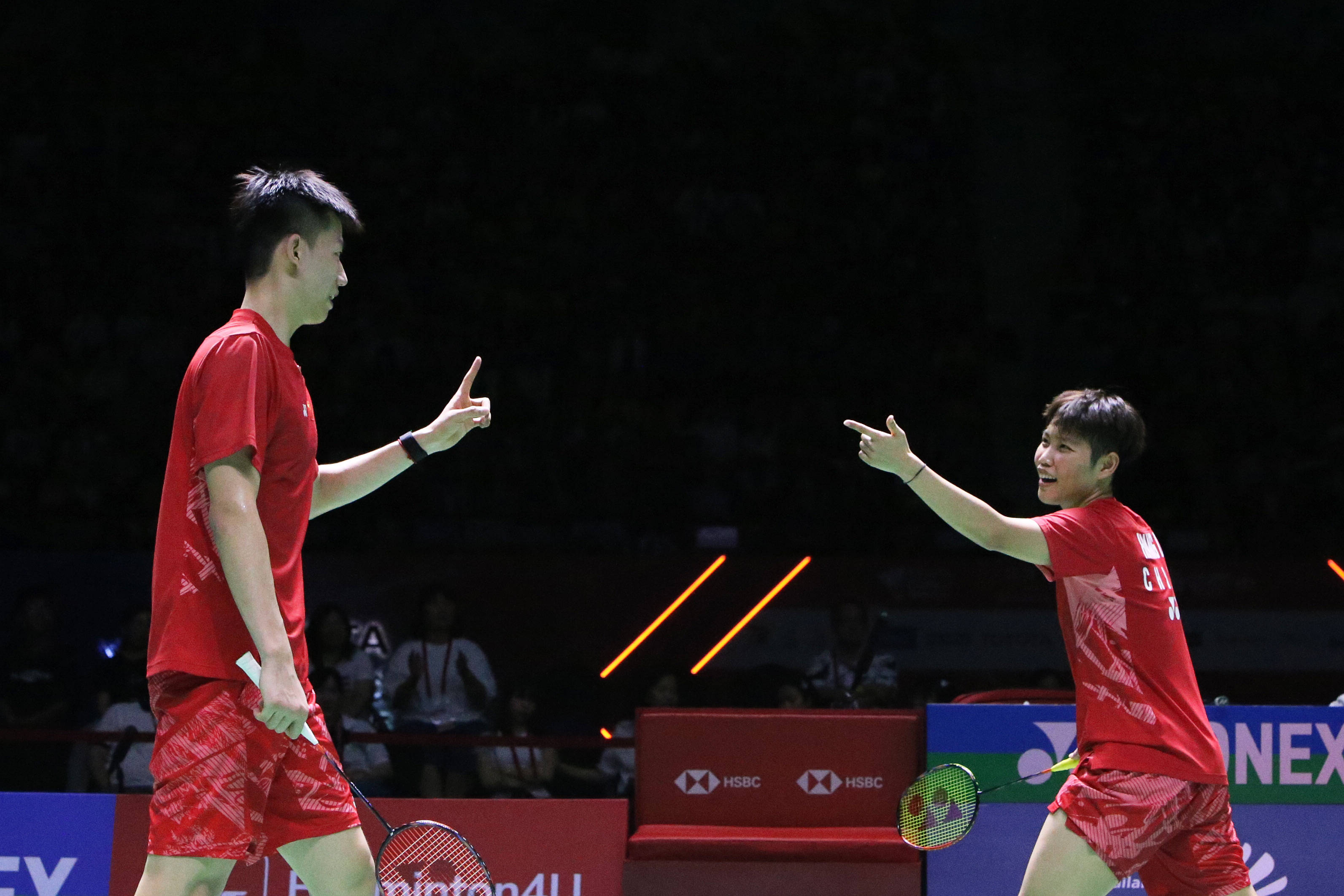 日本羽毛球队险胜泰国羽毛球队，林丹三分雨点燃全场的简单介绍