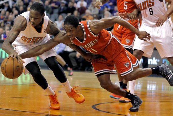 雄鹿轻取快船,乔治高光表现 雄鹿轻取快船,乔治高光表现