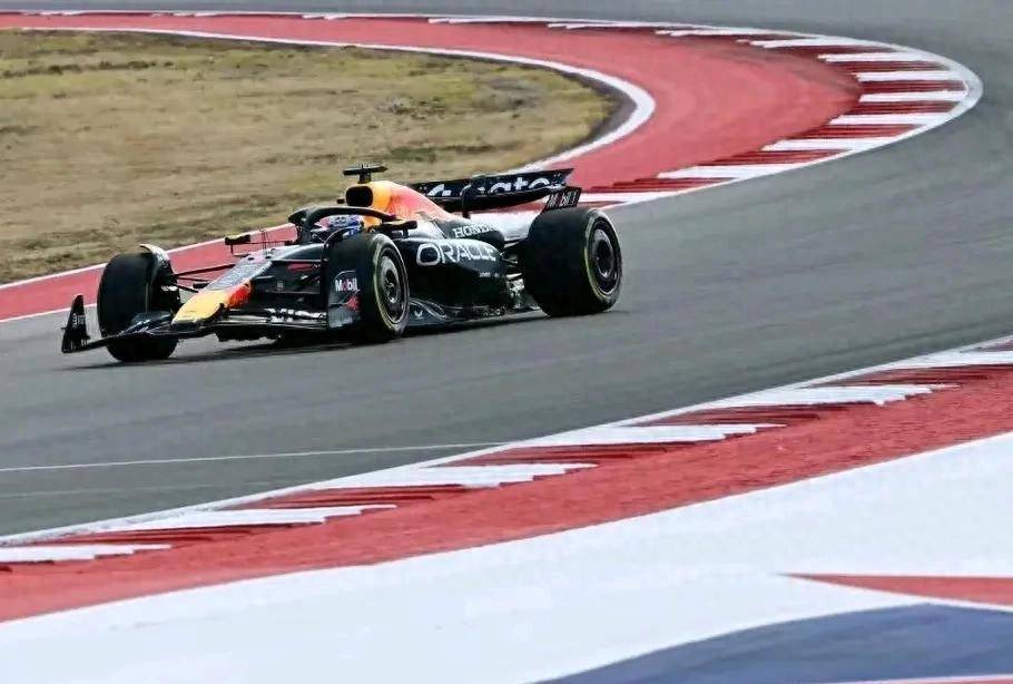 迈凯伦绝杀索伯车队，阿隆索状态火热