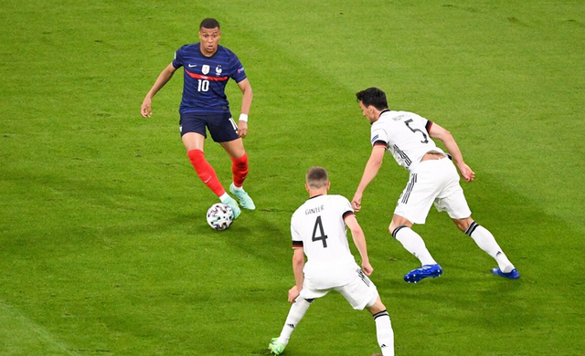 德国队翻盘法国队,辛杜关键制胜 德国队翻盘法国队,辛杜关键制胜