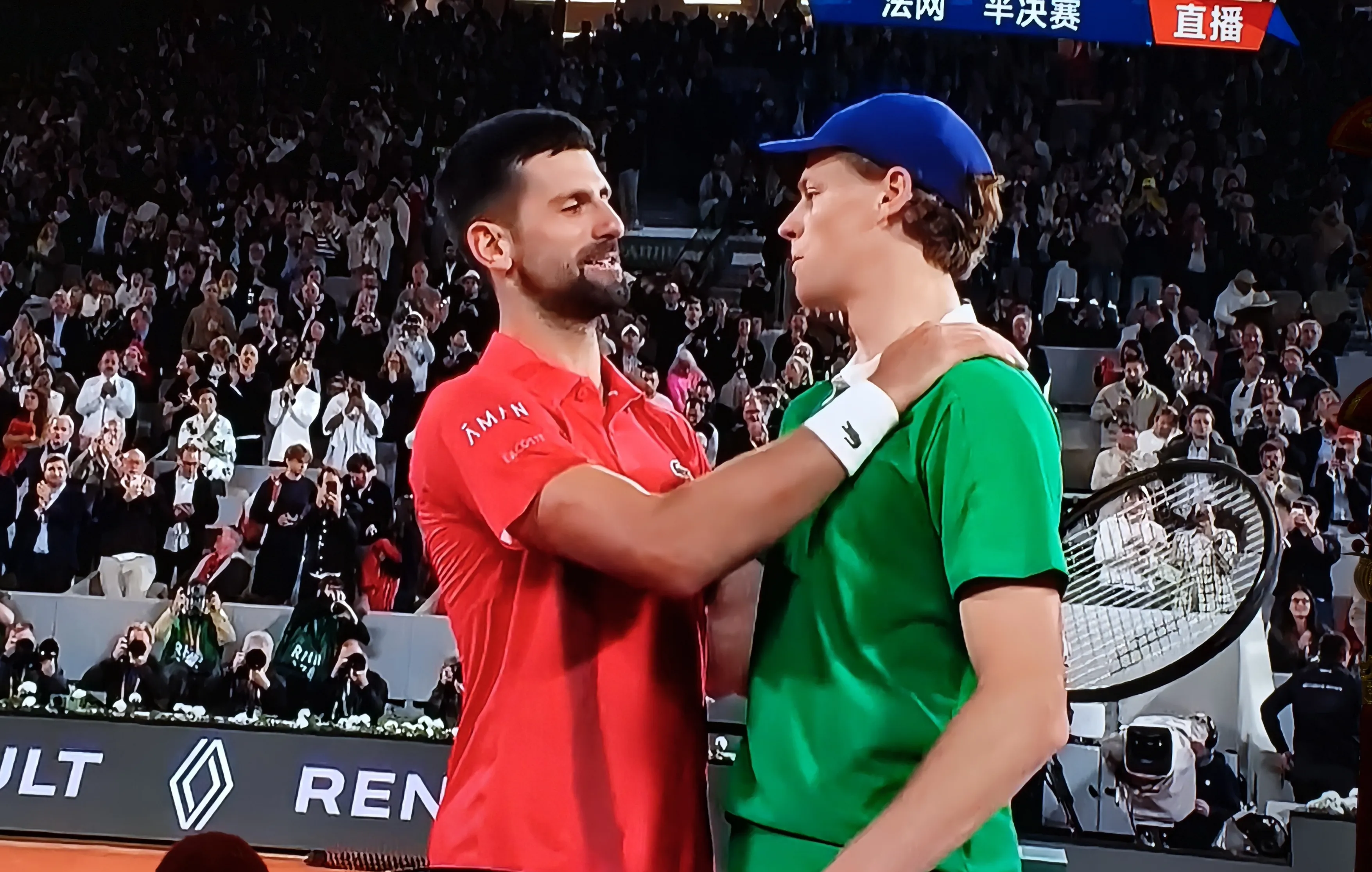 年终总决赛险胜拉沃尔杯,德约科维奇统治全场 年终总决赛险胜拉沃尔杯,德约科维奇统治全场