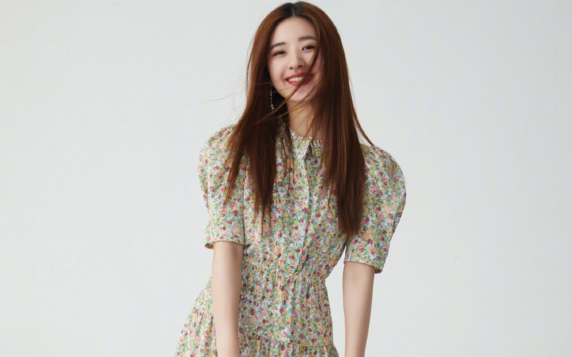 横扫与接管,雄鹿篮球霸权与贝恩足球王者时刻的交织